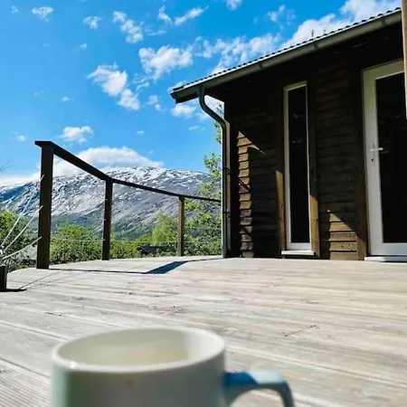 Holiday home Skjomen