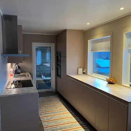Skjomen Holiday home Elvegard